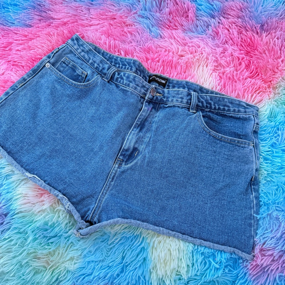 PrettyLittleThing Denim micro Shorts Womens 16 Blue Raw Hem Mid Wash